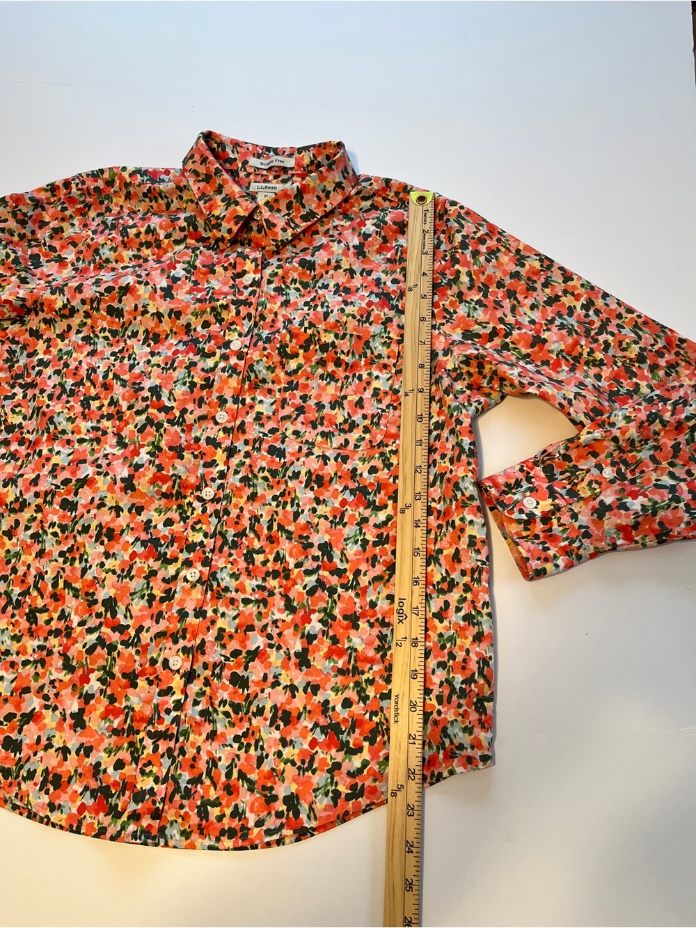 L.L. Bean women’s floral Blouse with Button size M Wrinkle Free 100% Cotton - Picture 8 of 10